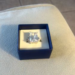 Women's Kim Kardashian Sterling Silver 9Ct. Engagement Wedding Ring Emerald-Cut Cubic Zirconia