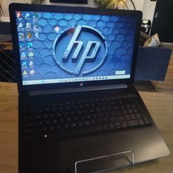 HP Widescreen Notebook - AMD 3.1Ghz, 12GB RAM, SSD, WiFi Bluetooth Webcam, NEW Battery - $200