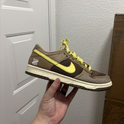 Nike Undefeated Dunk