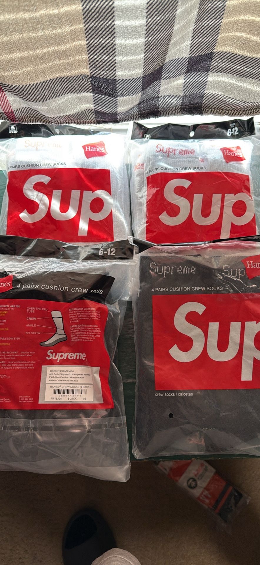 Supreme Socks 4 Pack