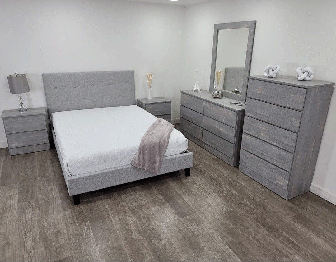 BEDROOM SET // JUEGO DE DORMITORIO