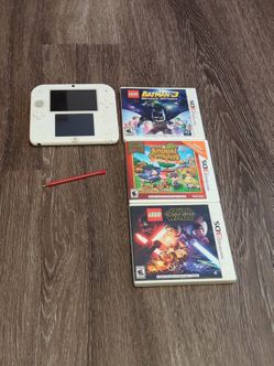 Nintendo 2DS with 3 Games and Stylus