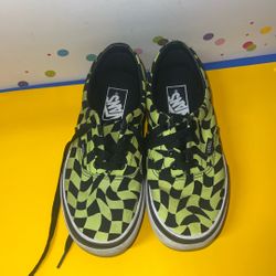 Girls Vans Size Men 4.5 Women 6.0
