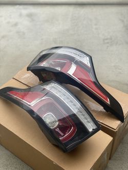 Used but good condition range rover sport rear lights! $100 OEM.