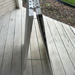 Small Scaffold For Painting