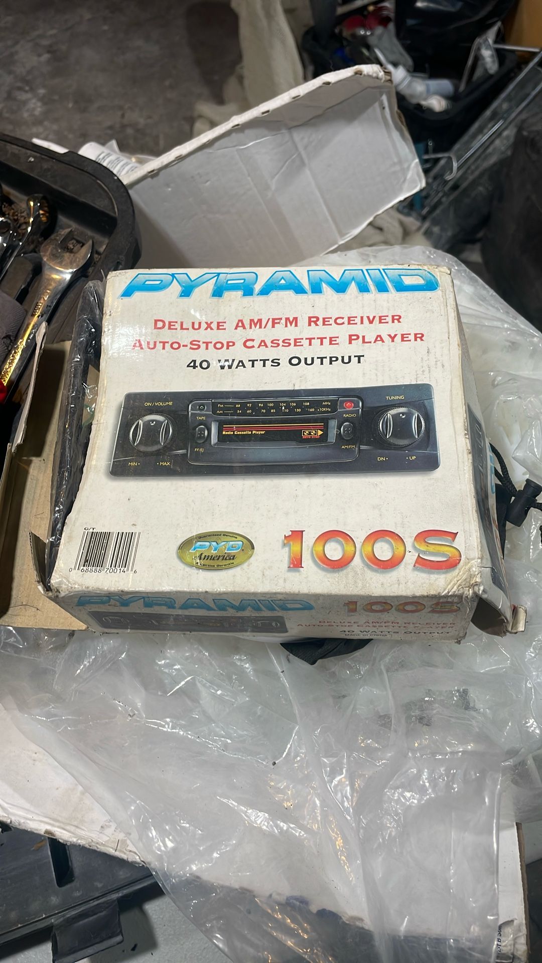 Pyramid Radio Cast Player