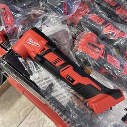 Milwaukee m18 multi tool