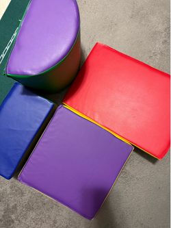 Play cushions