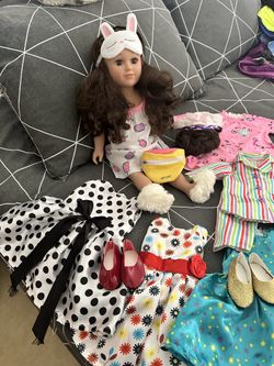 American Girl “look-a-like” Doll w/custom-made Clothing & Accessories Clothes & Travel Case