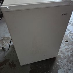 Small Refrigerator 