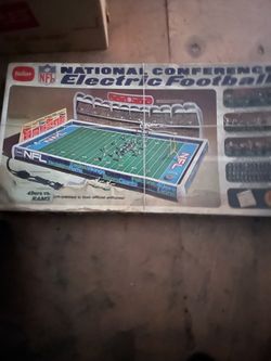 TUDOR ELECTRIC FOOTBALL GAME