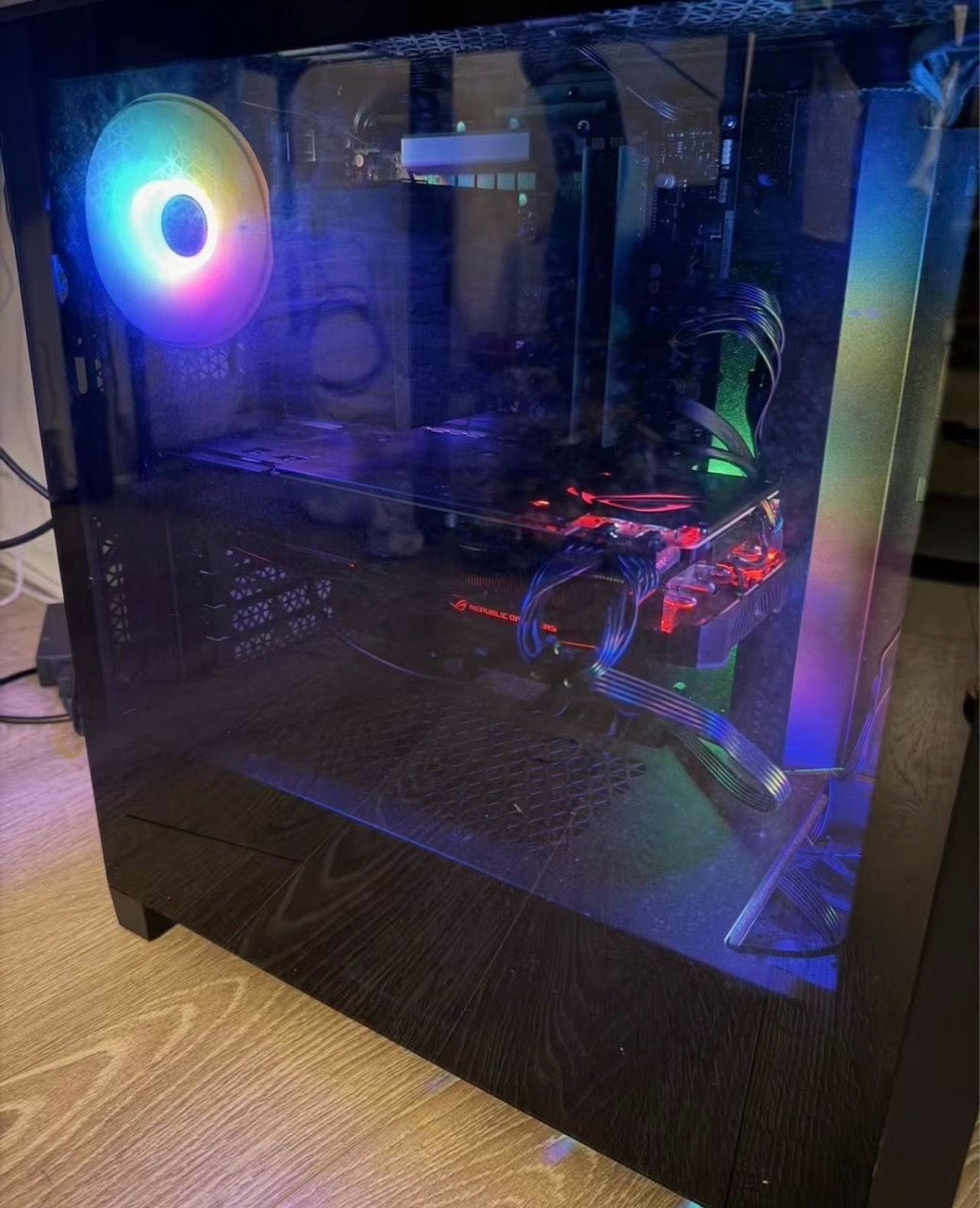 Custom Built RGB Gaming PC Desktop for Sale in Evanston, IL - OfferUp