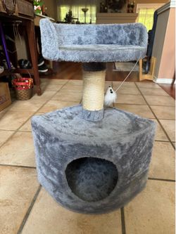 Kitty Cat Tower - Never Used - Best Offer
