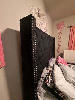 Black Queen Size Bed