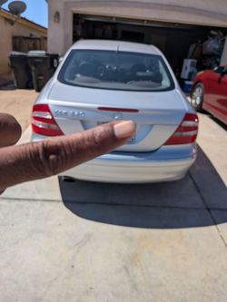 2004 Mercedes-Benz CLK-Class