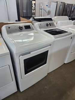 GE Washer And Dryer Set
