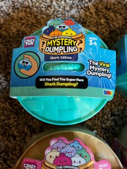 Mystery Dumpling shark edition squishy