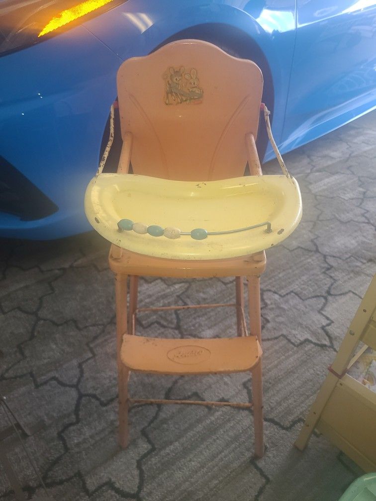 Amsco Antique Vintage Doll High Chair Furniture Bed Toy