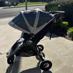 City Mini GT Stroller By baby jogger