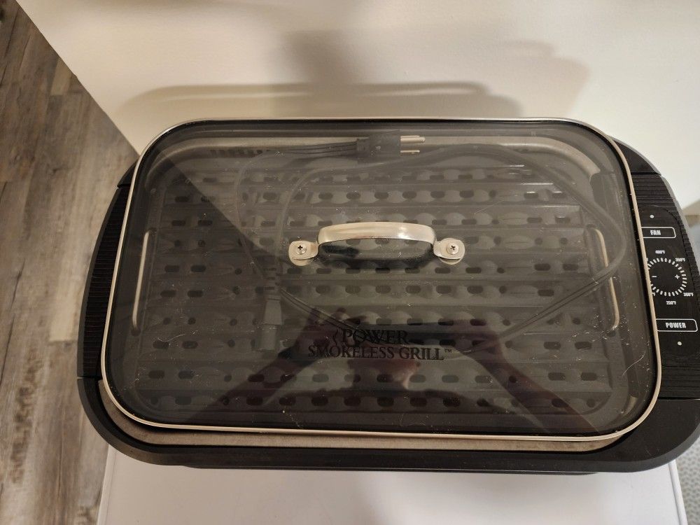 POWER SMOKELESS INDOOR GRILL/GRIDDLE, MODEL# PG1500 No Box