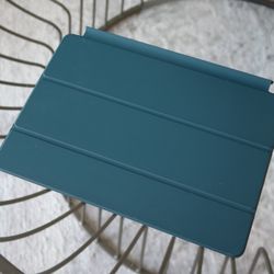 Apple iPad Smart Folio Cover • Marine Blue
