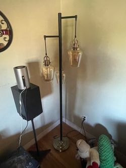 BEAUTIFUL LAMP