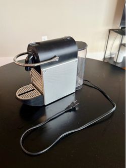 🔥 Nespresso Pixie Espresso Machine – Silver | De'Longhi | Excellent Condition
