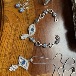 Evil Eye Neckless Bracelet Earings And Ring