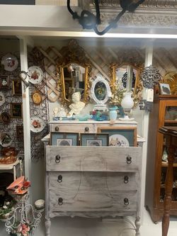 Shabby Chic Small Dresser