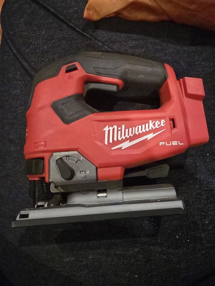 Milwaukee Jig Saw