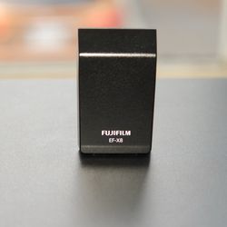 Fujifilm EF-X8 flash