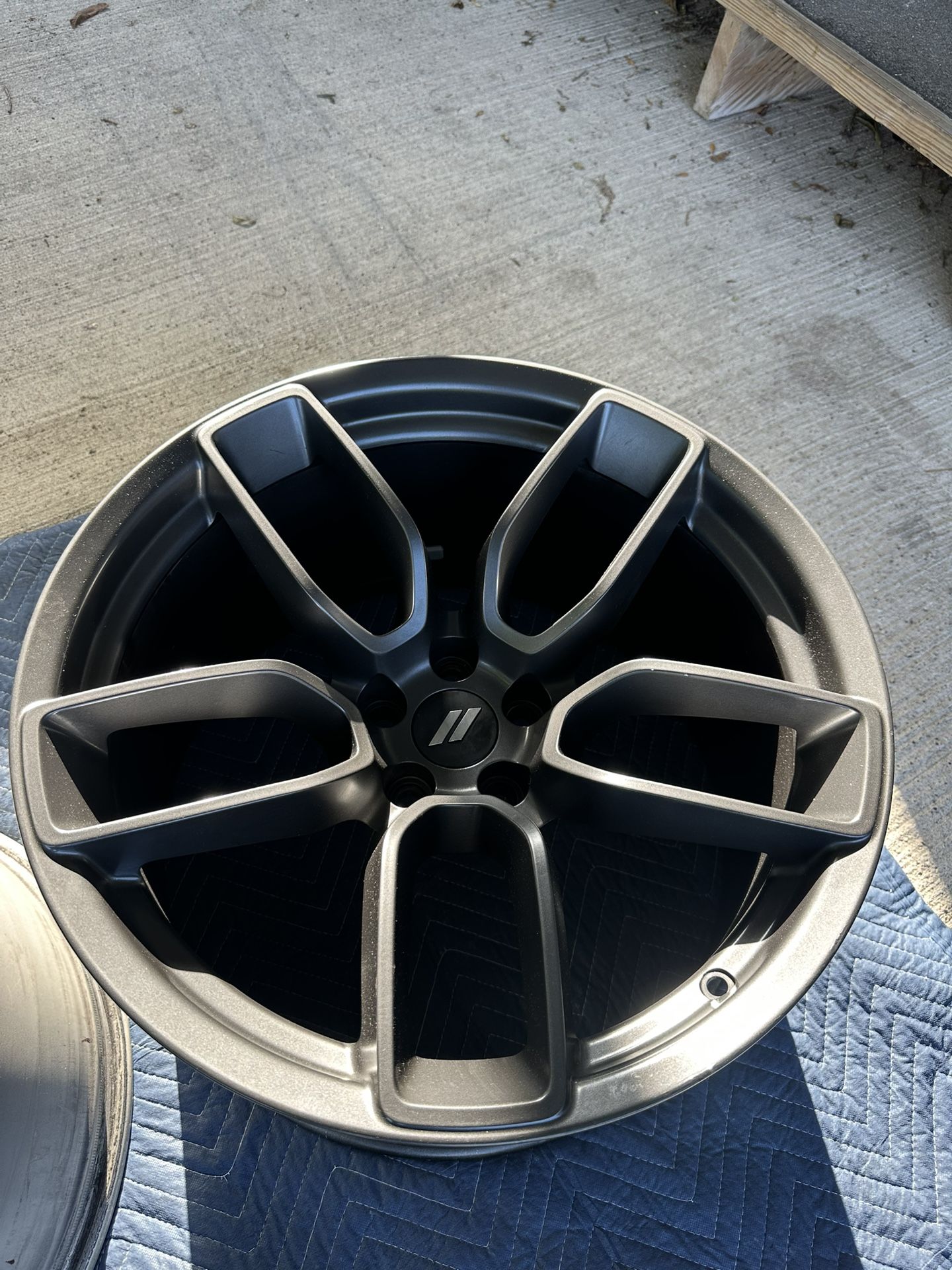 Oem Widebody Charger Rims (3)