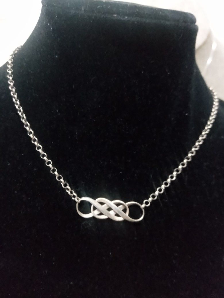 Double Enfenity Necklace 