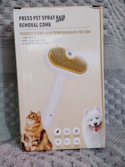 Pet grooming brush  W/ spray Function