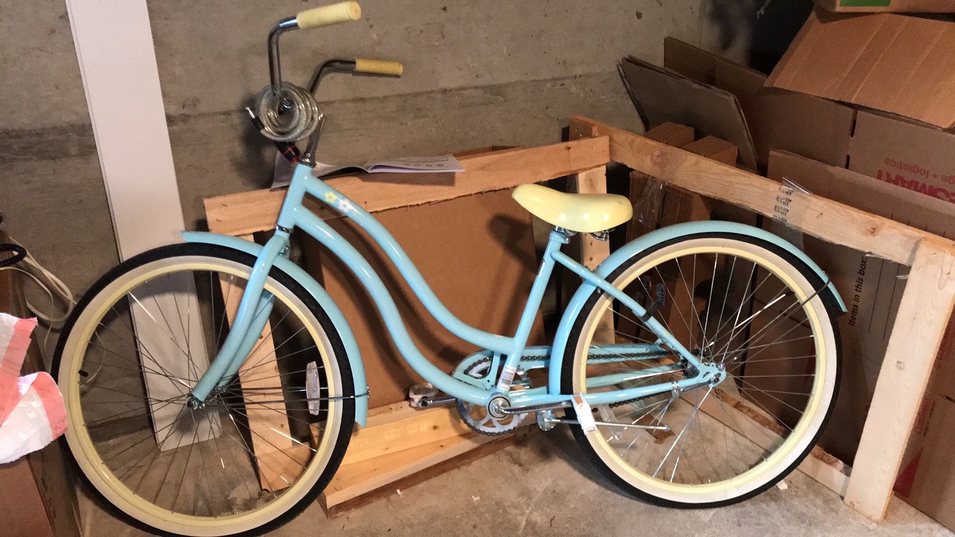Lightly used Kulana ladies' / girl's bike Blue And Tan