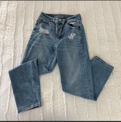 Women American Eagle denim jeans