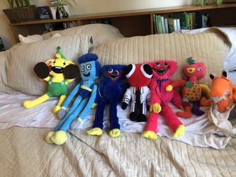 Rainbow Friends Stuffys