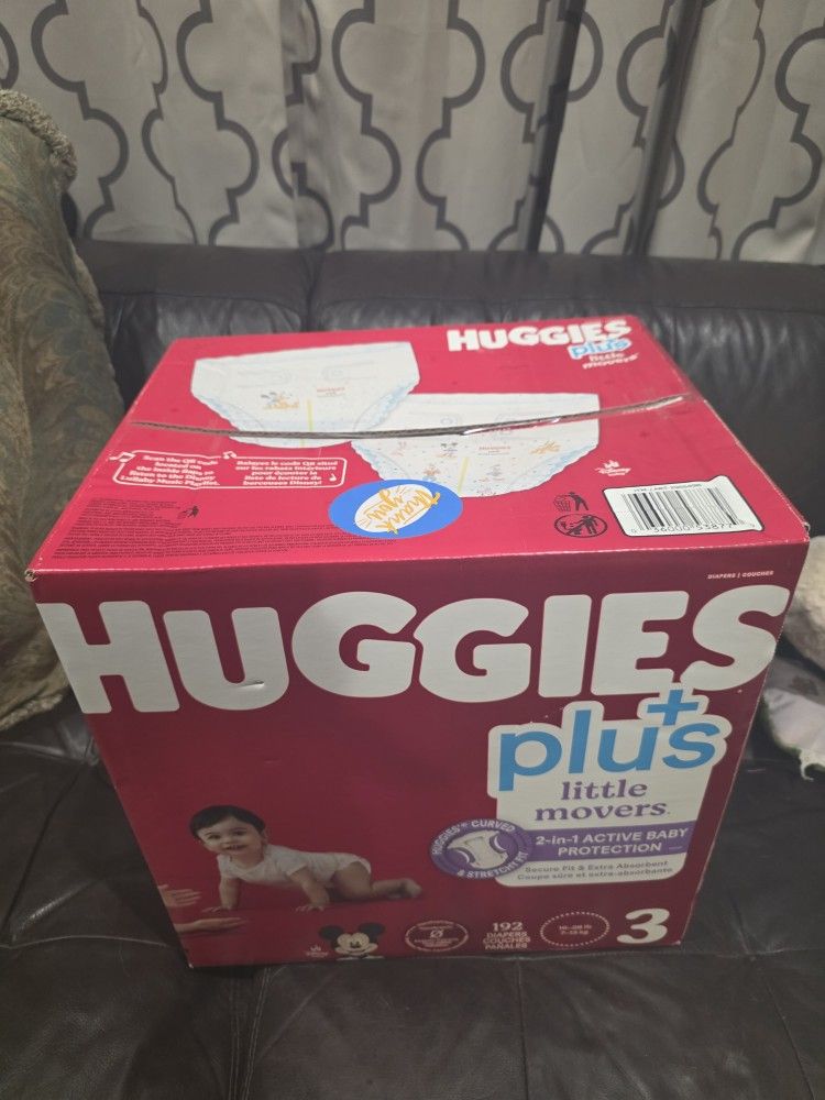 Huggies Plus