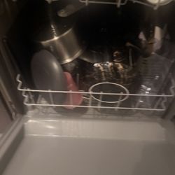 Dishwasher 