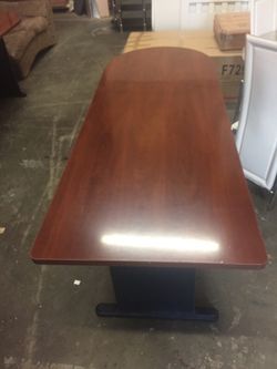 Nice desk good condition