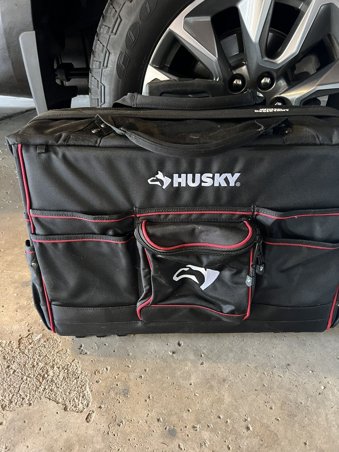Husky Roller Tool Bag