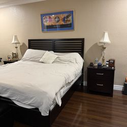 Sleep Number Bed And King Bedroom Set 