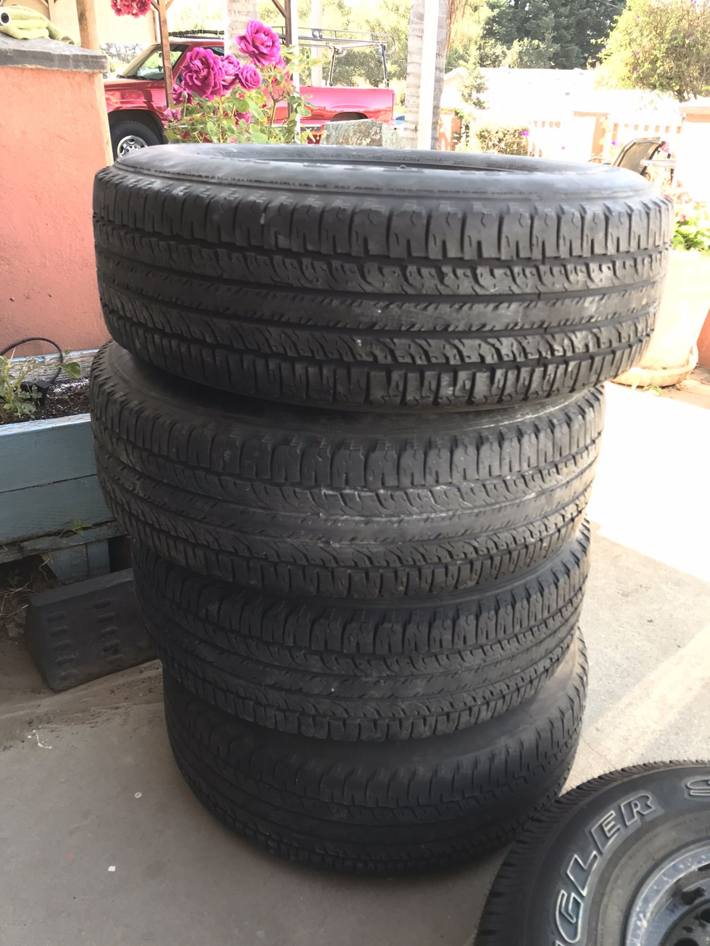 BFGoodrich Tires 80% life Black 5 spoke rim