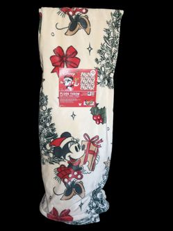 Disney Minnie Mouse Christmas Throw 60x70in - Winter