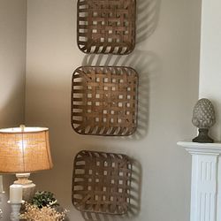 Set Of 3 Vintage Tobacco Baskets