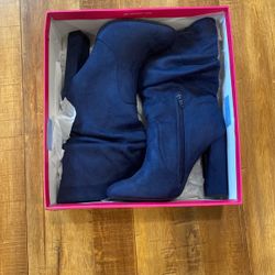 Women’s Navy Heeled Boots