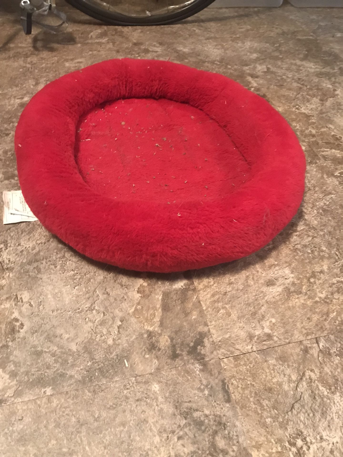 Brand new Very comfy cat bed with catnip. My cat is too fat. Will be trashed on 7/20/18