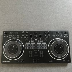 REV1 2-deck Serato DJ Controller