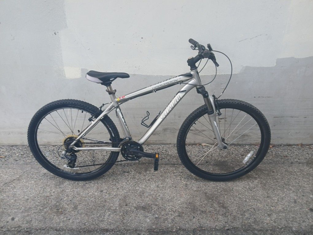 Men's 26" Aluminum Specialized Hardrock Se Mountain Bike 