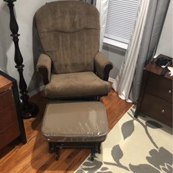 Rocking Chair 
